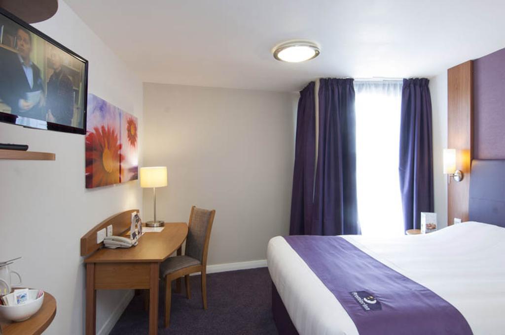 Premier Inn Rochdale Room photo